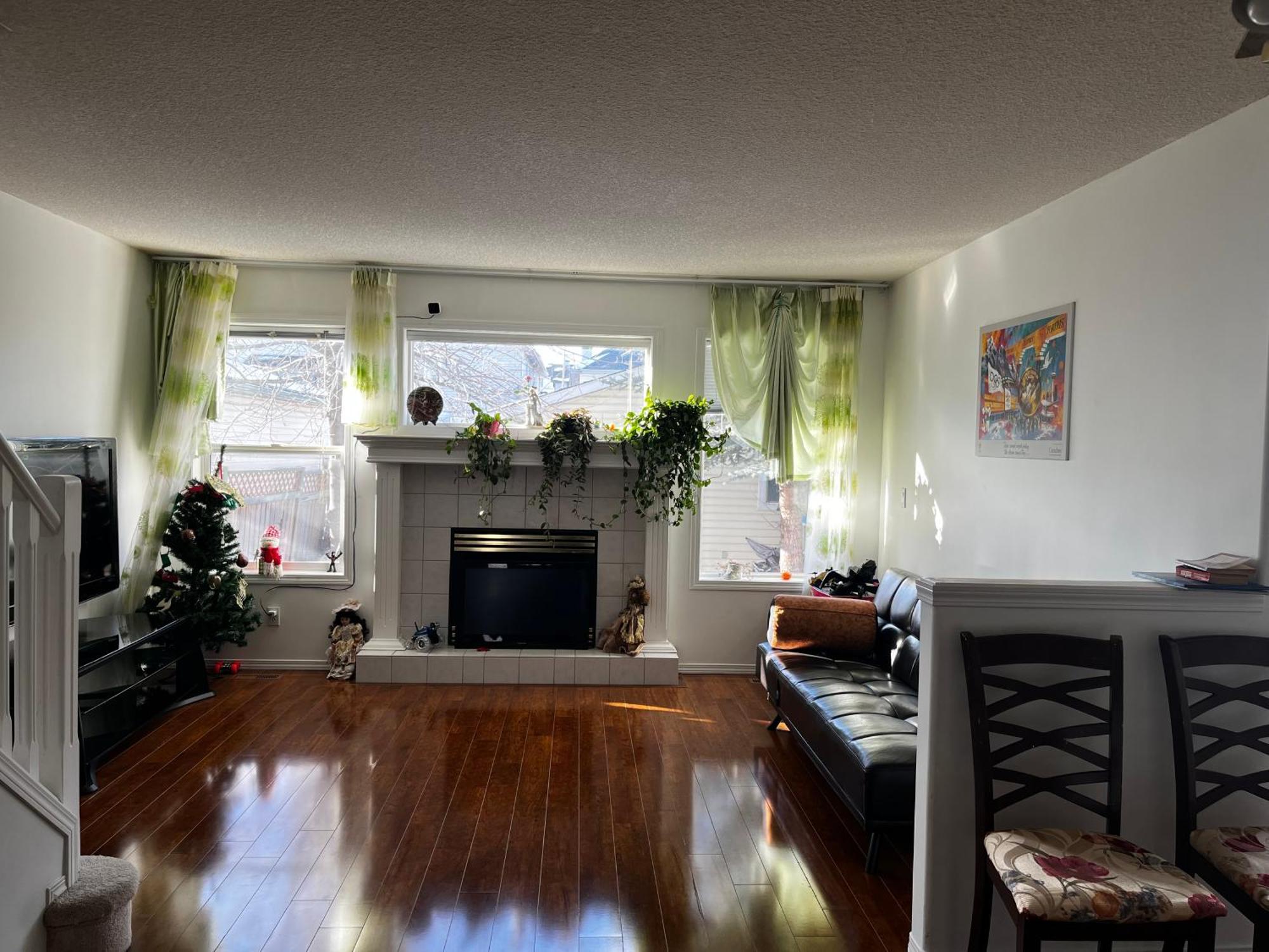 Hidden Valley New Basement Suite With Private Bathroom! YYC Exterior foto